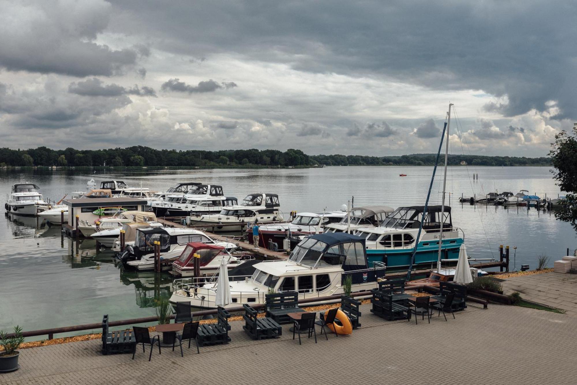 Exklusive Ferienwohnungen An Der Havel Werder  Zewnętrze zdjęcie